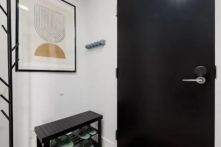 Holiday home Cozy 1Br Condominium Suite In West Cordova Vancouver Canada