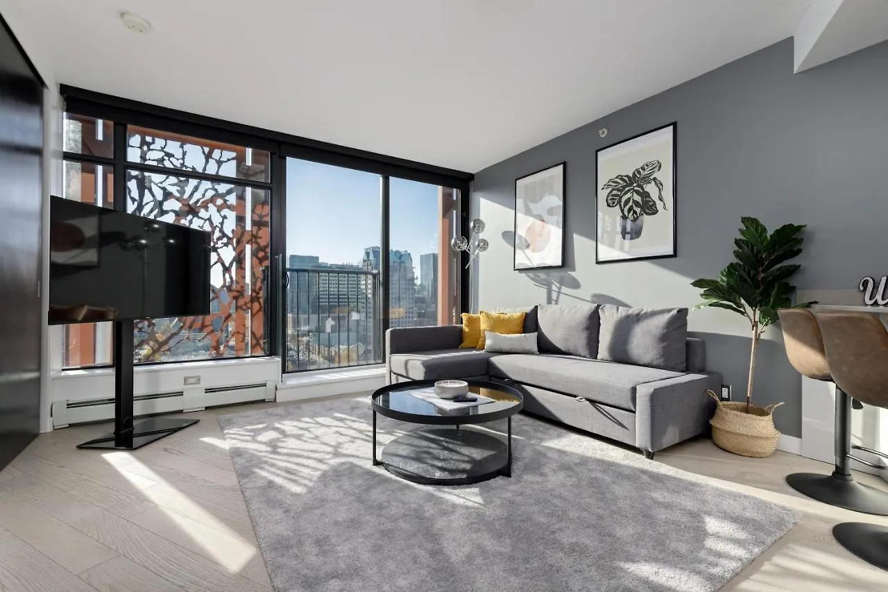 Cozy 1Br Condominium Suite In West Cordova Vancouver